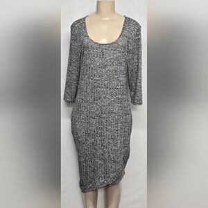 Love Ari 2X Jr. Knit Shift Dress Black Scoop Neck 1/2 Sleeve Stretch